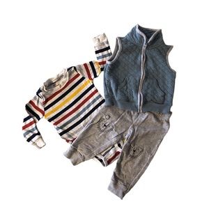 Baby outfit with vest and Lion knee pants